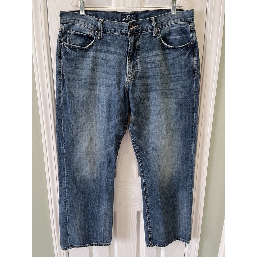 Lucky Brand 181 Relaxed Straight‎ Jeans Mens 38x30 Denim Med Wash Distressed